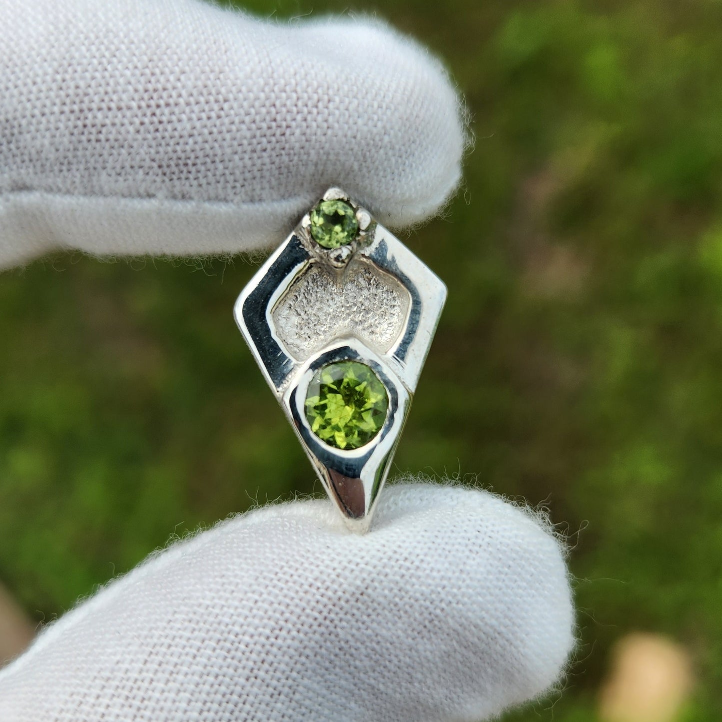 Striker Pendant